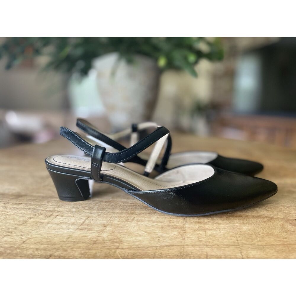Life Stride Black Heels